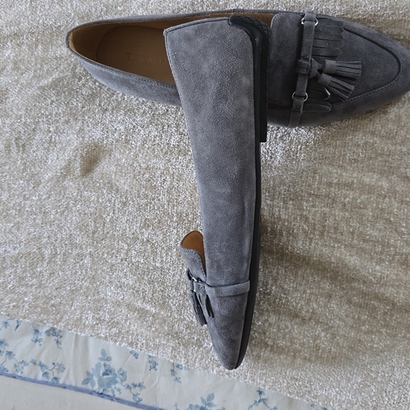 Shoes - Picture 3 of 3